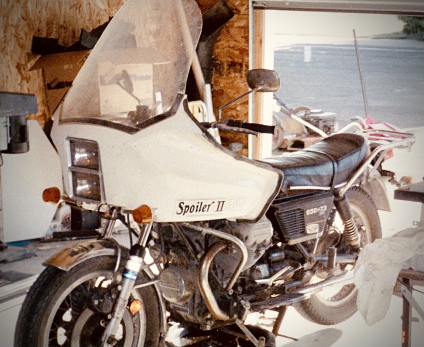 Jon Runaa's 1977 Guzzi 850 T3 with Dan Brown " Spoiler II" fairing