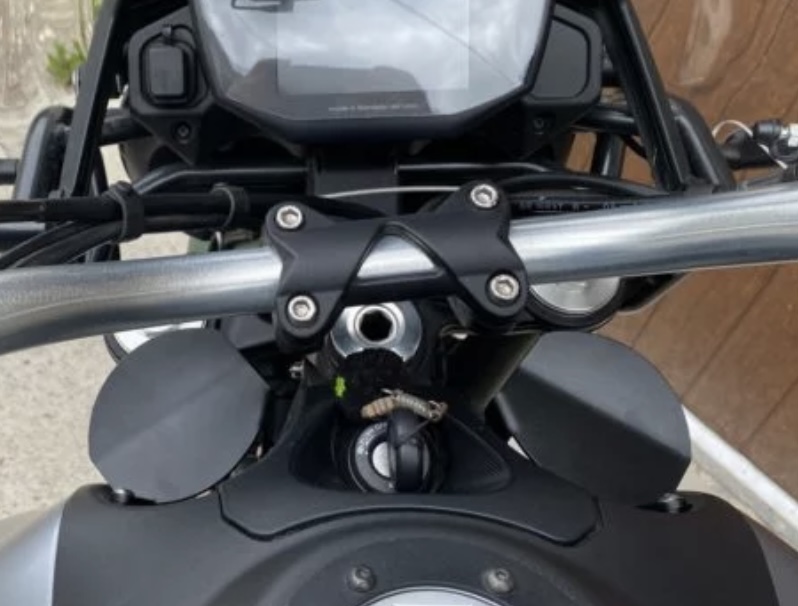 Wind deflector from Motoboxer