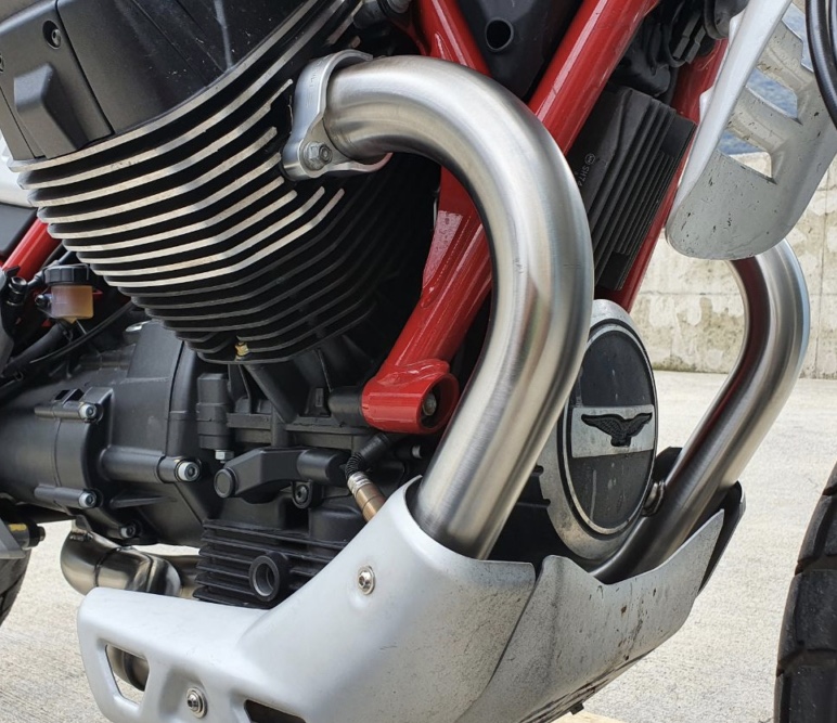 Mistral - big-bore header pipes - Guzzi V85