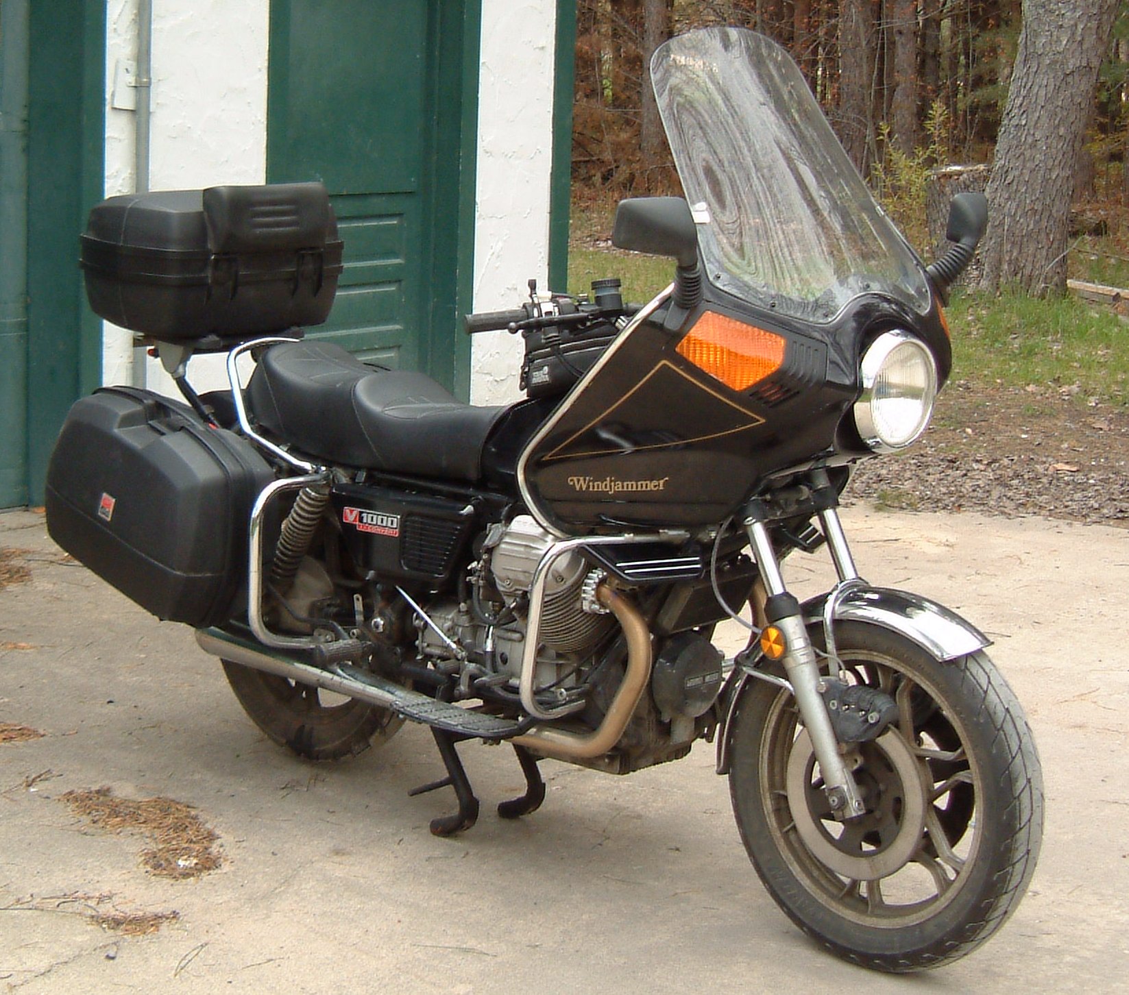 1981 Guzzi Convert with Vetter fairing