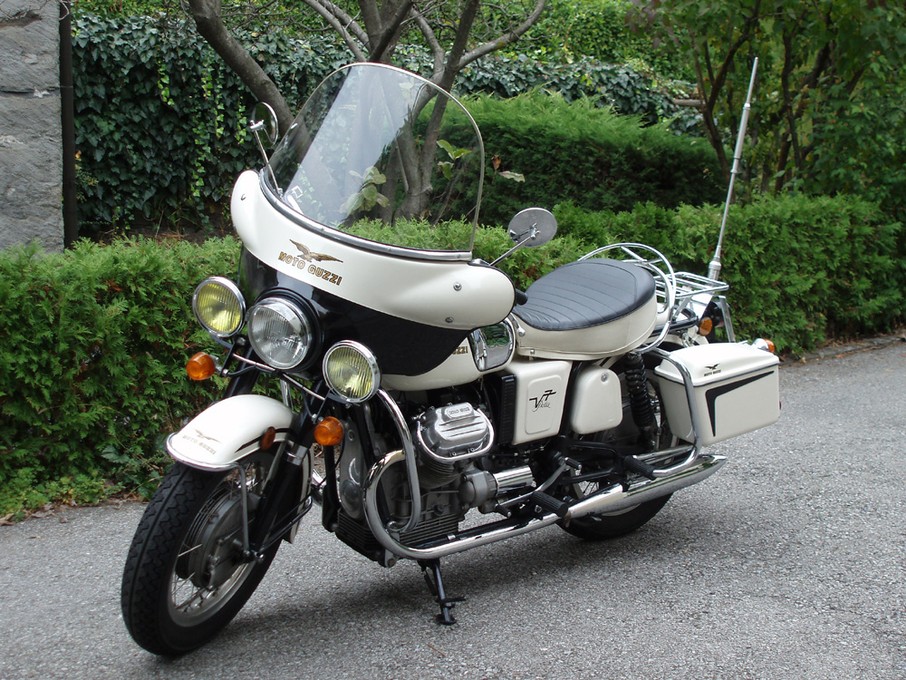 1977 Guzzi V7 ex Polizia Comunale Lugano